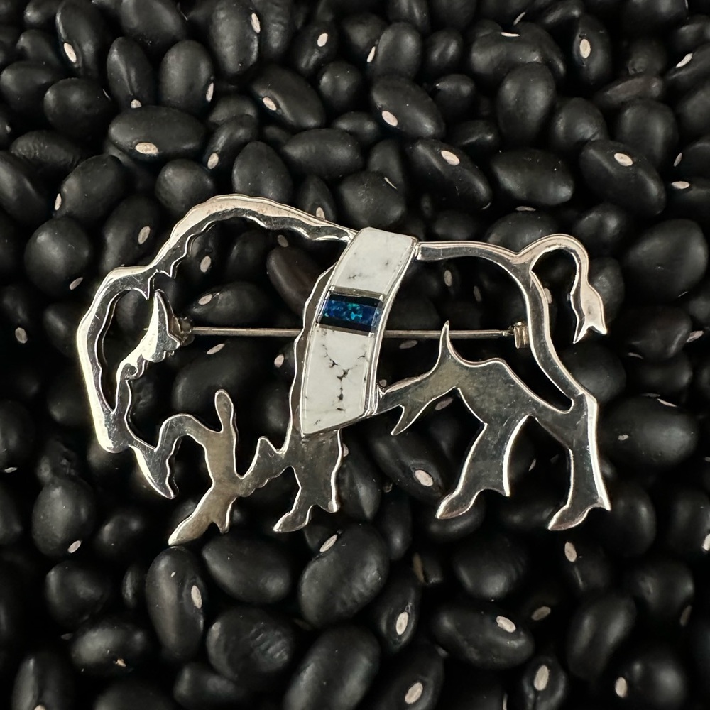Vintage Sterling Silver Stamped Buffalo Bison Brooch / Pendant with Inlay